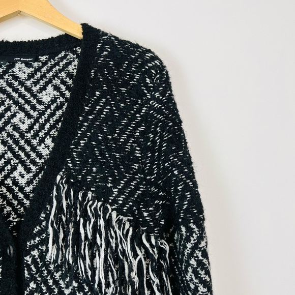 The Kooples Black and White Patterned Wool and Mohair Tasselled Cardigan UK M - Picture 2 of 12